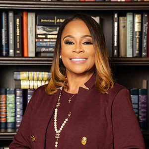 Monica Williams headshot