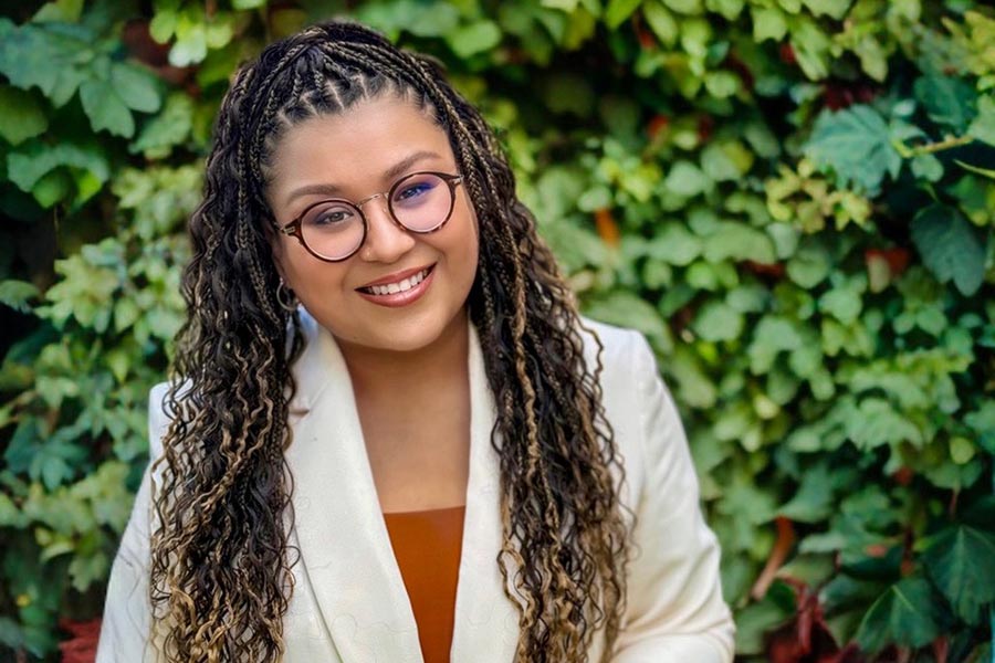 headshot of Vanessa Yanez