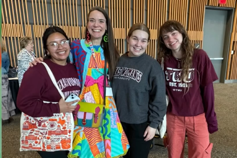 Art Education Student Org, NAEA Preservice Pioneers, group photo at a conference in Kentucky